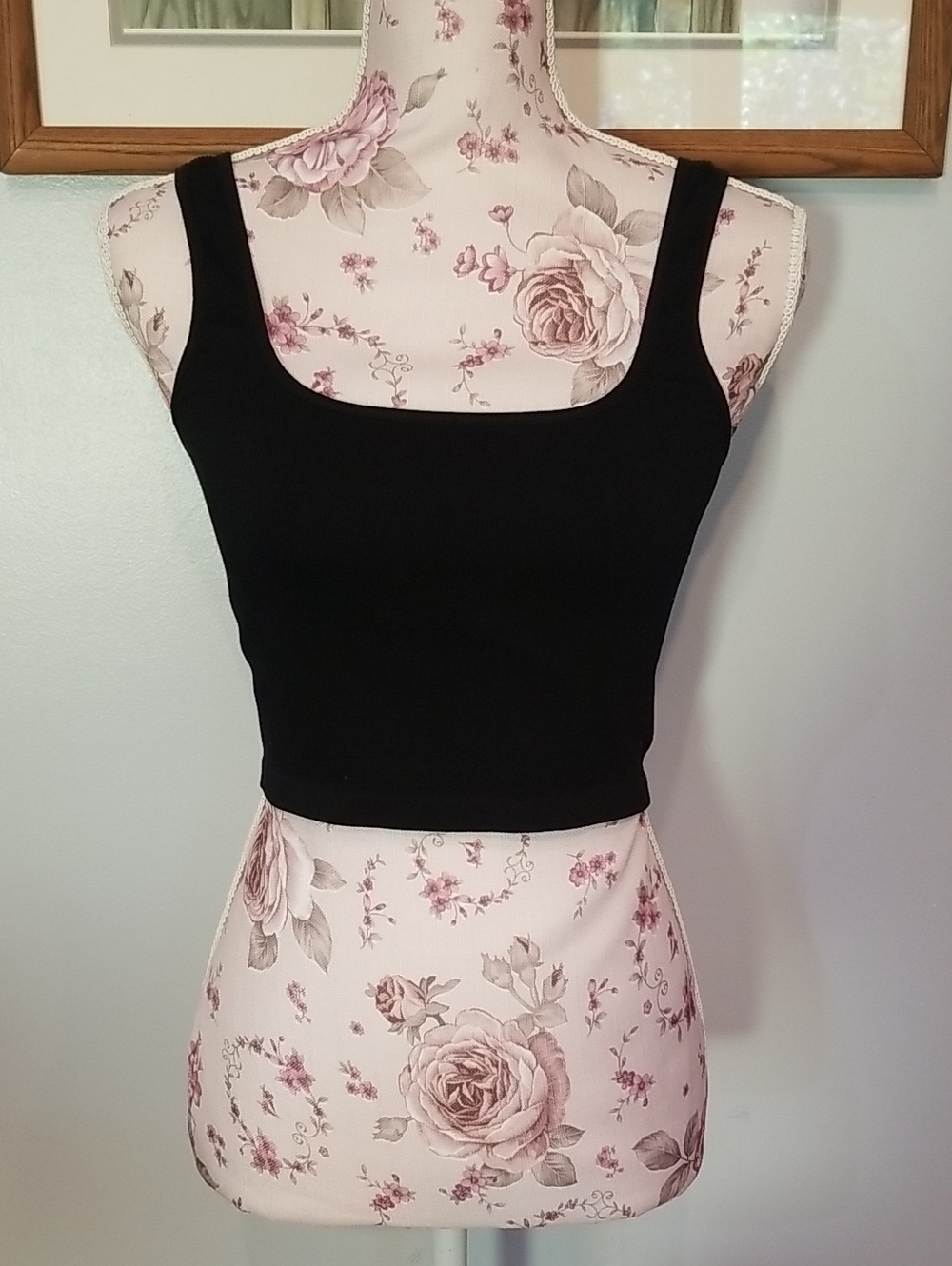 Bozzolo Black Crop Top